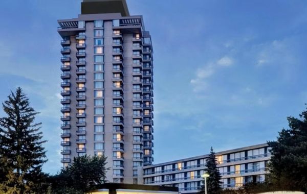 Crowne Plaza Toronto North York by IHG