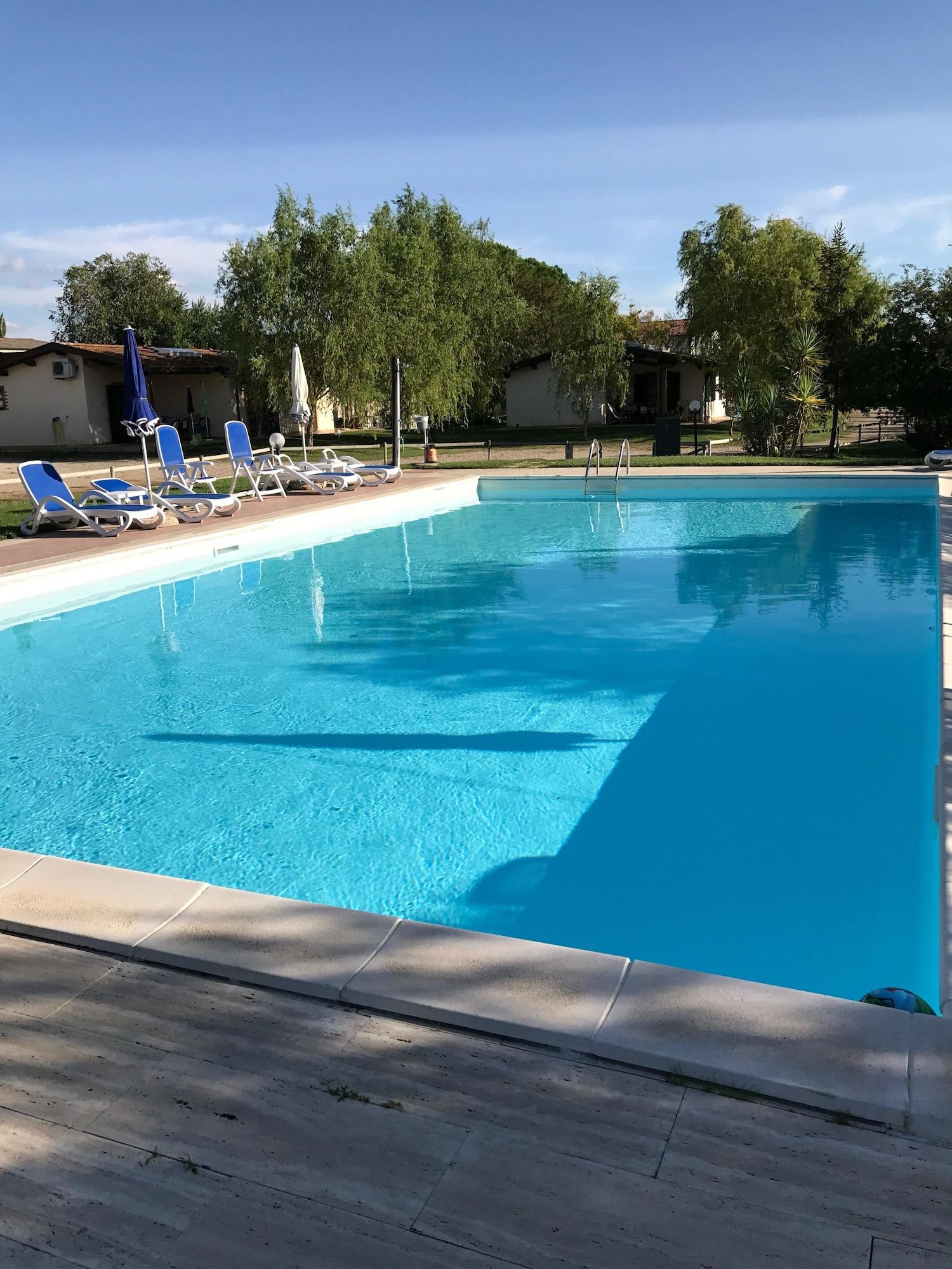 Vista Piscina Agriturismo Arcobaleno