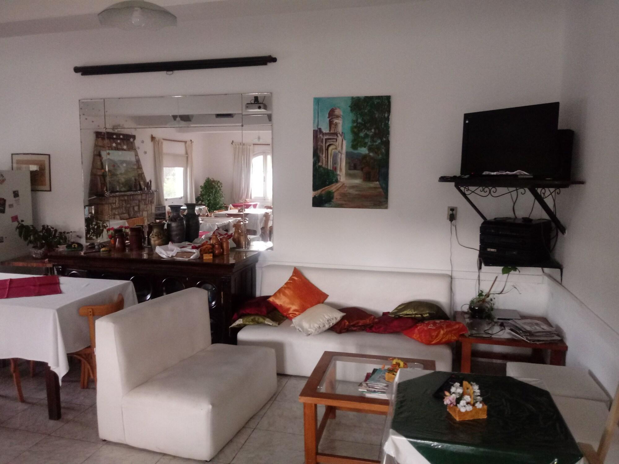 Comodidades del Alojamiento Hotel Namuncurá