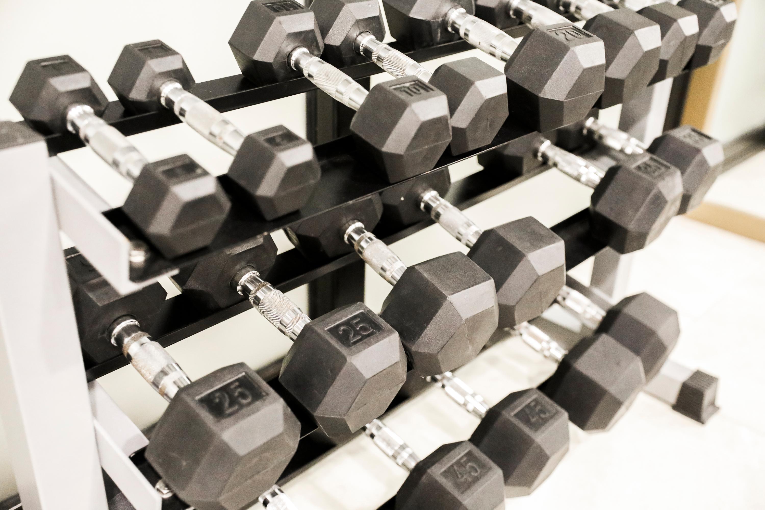 Gimnasio Hotel Grand Fifty Suites