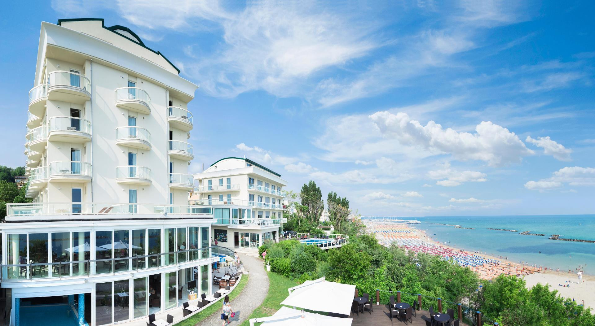 Vista Exterior Hotel Sans Souci
