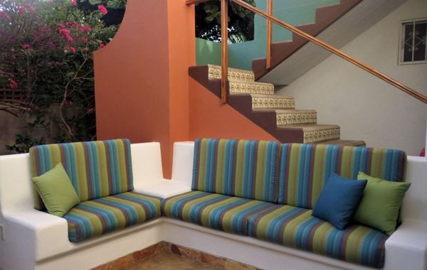 Ocean‑View Villa w/ Pool · 1‑Min Walk to Zicatela Beach · Fast WiFi - Hoteles con alberca en Puerto Escondido, Oaxaca