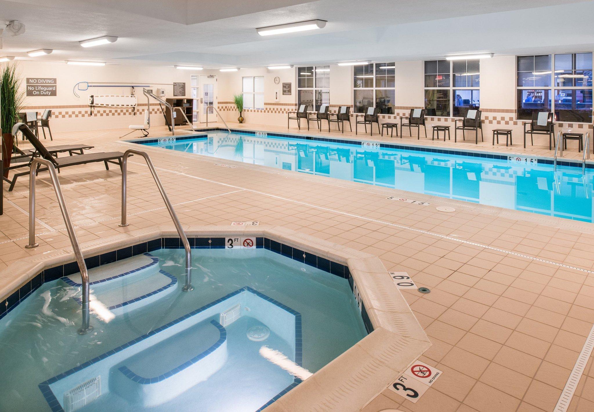 Vista Piscina Residence Inn by Marriott Harrisonburg