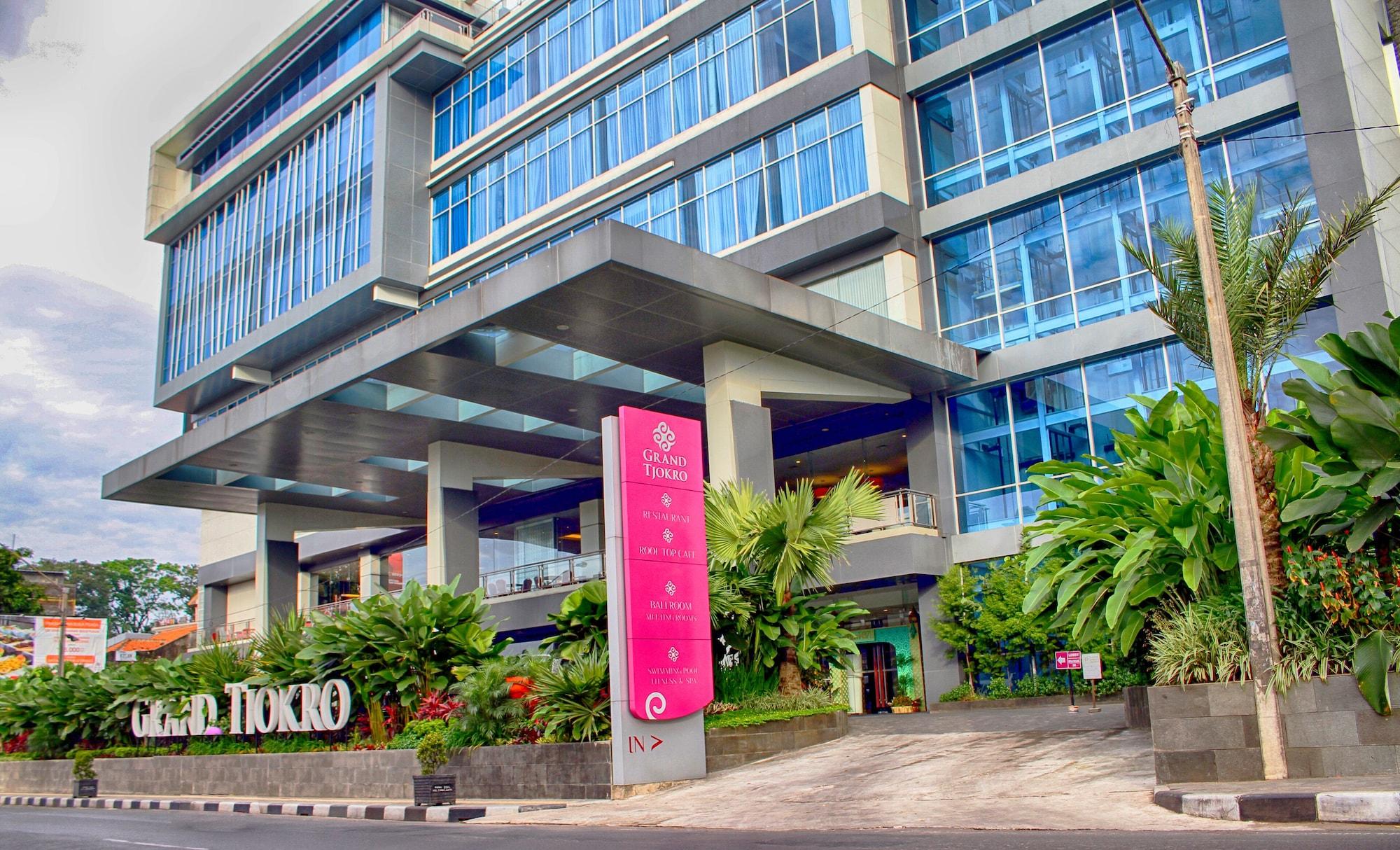 Vista Exterior Grand Tjokro Premier Bandung