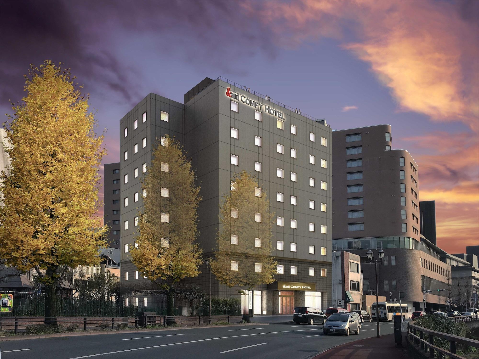 Vista Exterior &and COMFY HOTEL Kumamotojo View