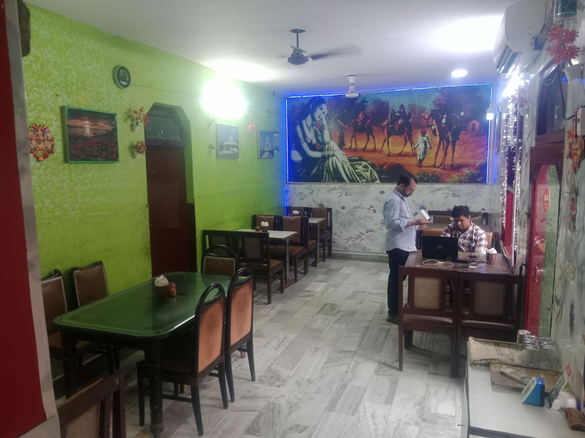 Restaurant Hotel Raj Bed & Breakfast
