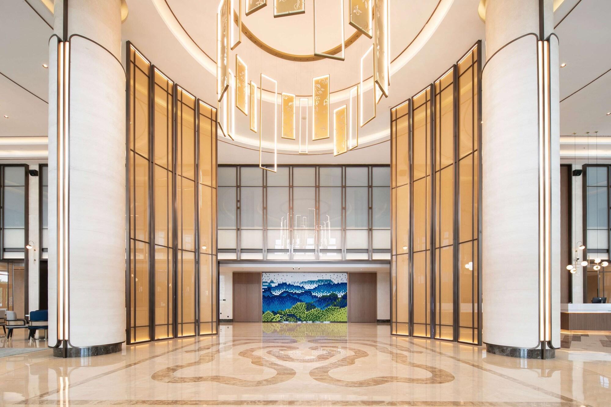 Vista Lobby Hilton Garden Inn Handan She County