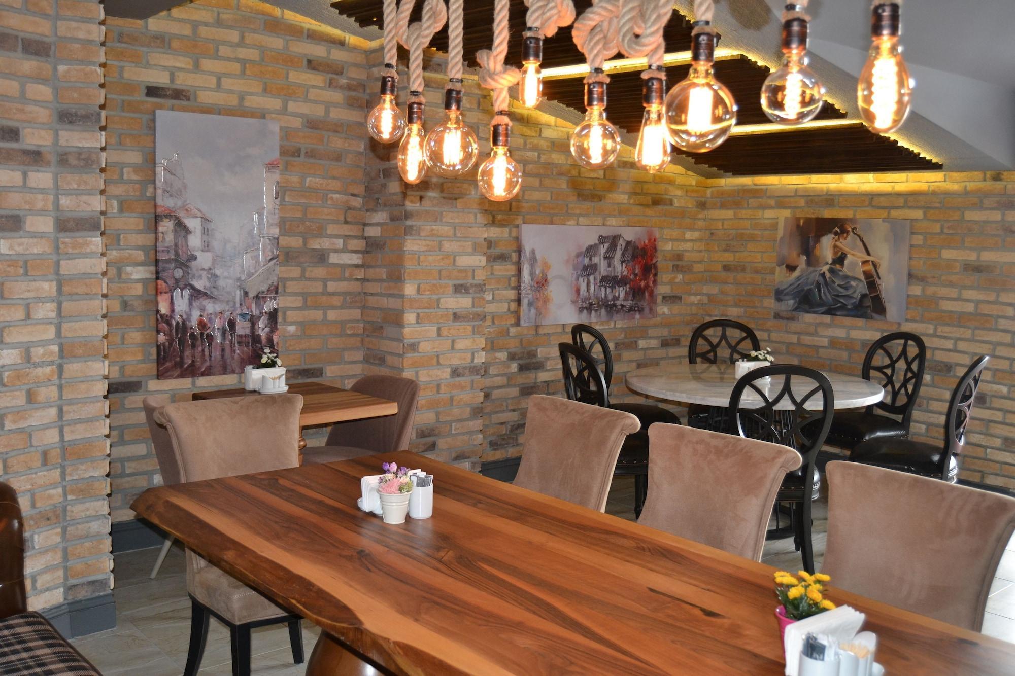 Restaurant Hotel Zade