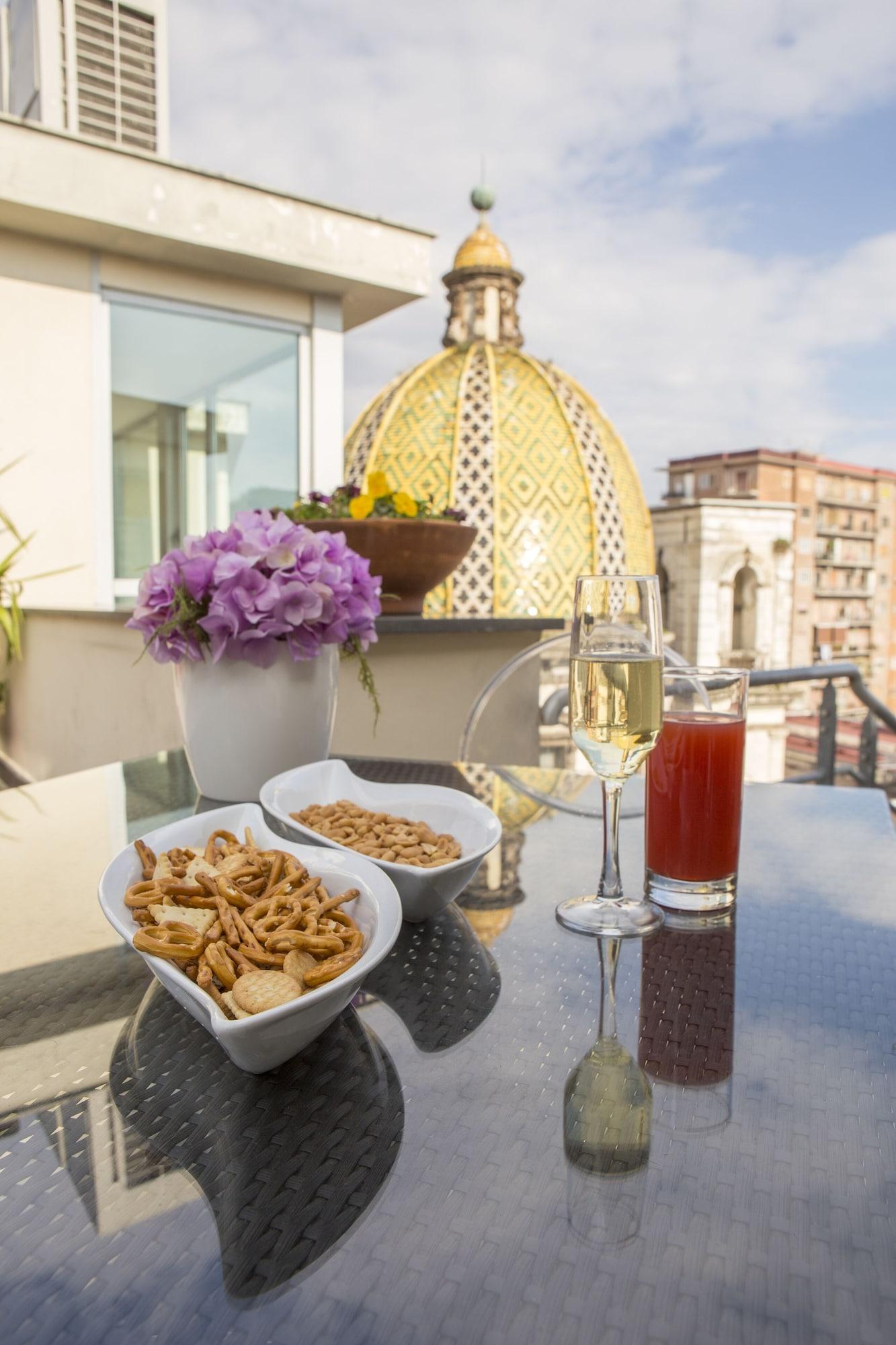 Vista Exterior Hotel Naples