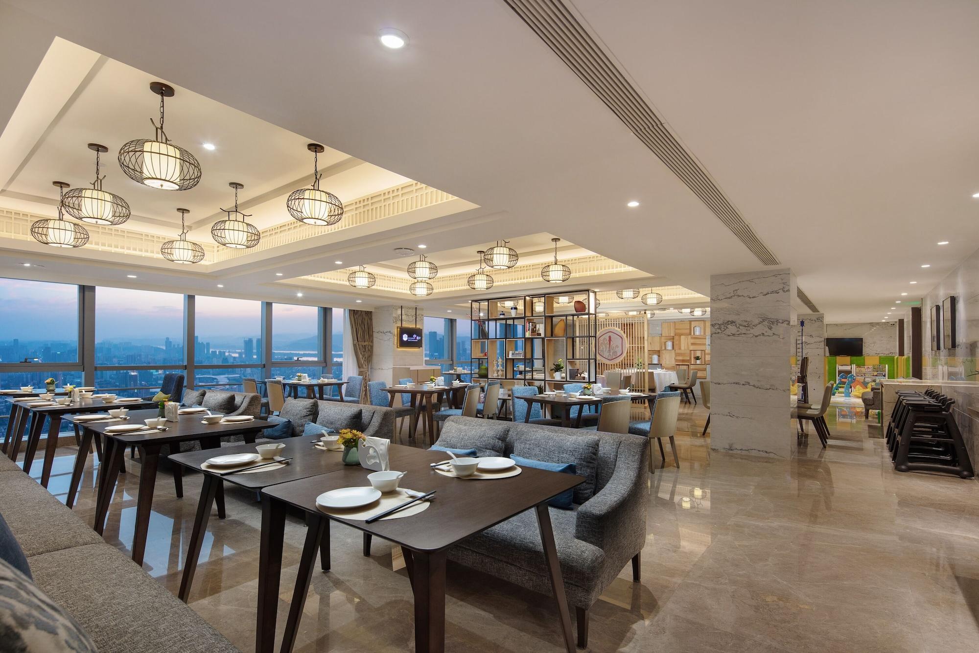 Restaurant Modena by Fraser Changsha