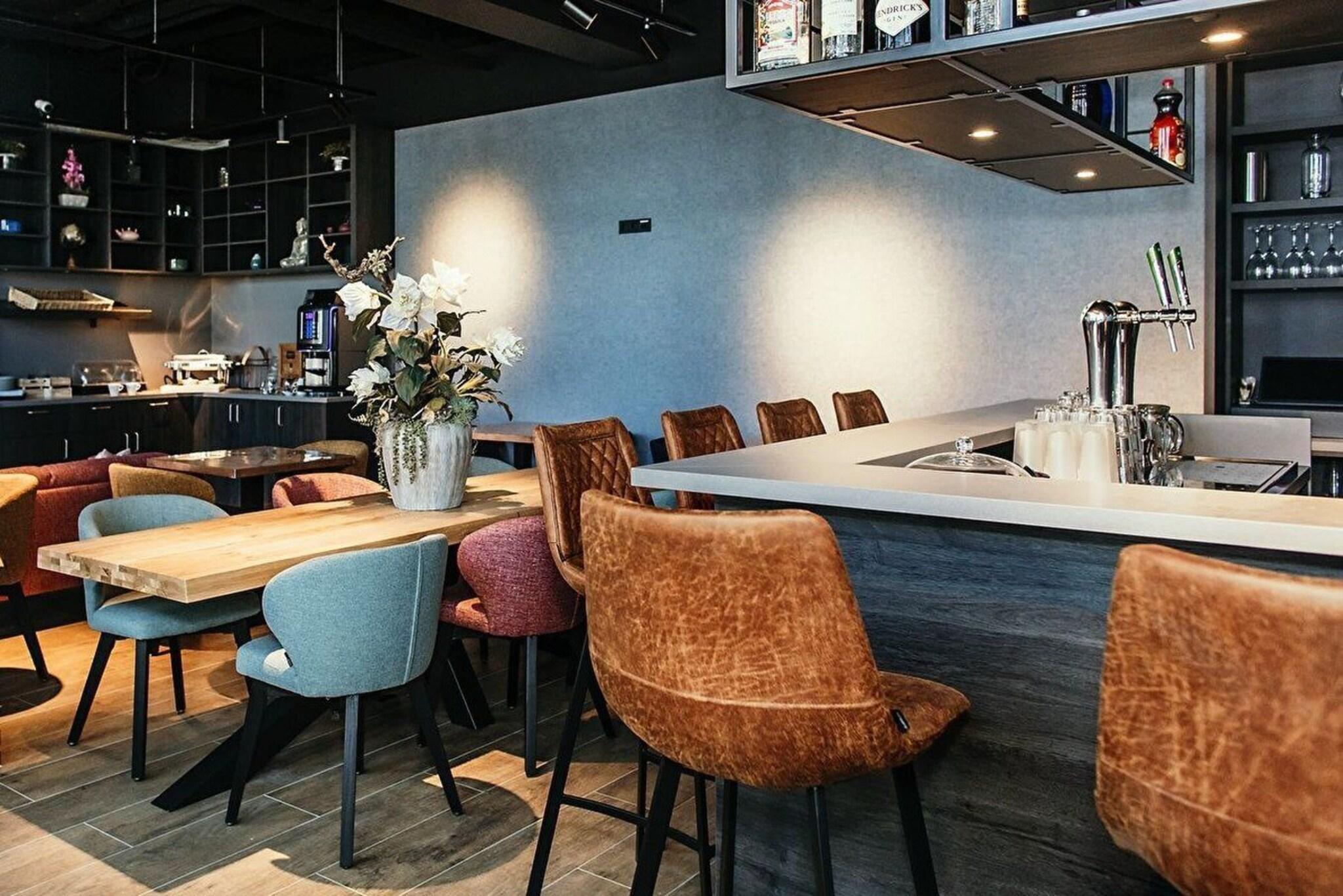 Bar/Salón Amsterdam Beach Hotel