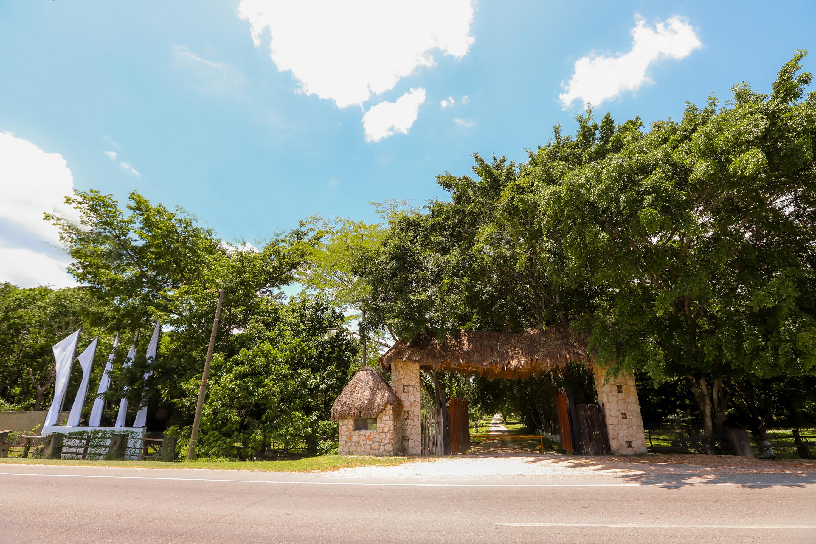 Estacionamiento Hotel Mayan Secret Boutique