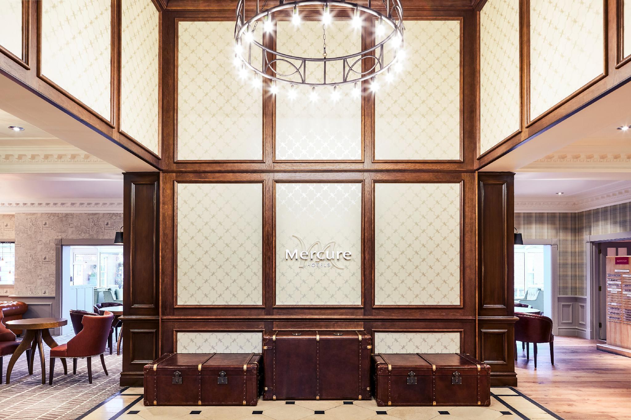 Vista Lobby Mercure Haydock Hotel