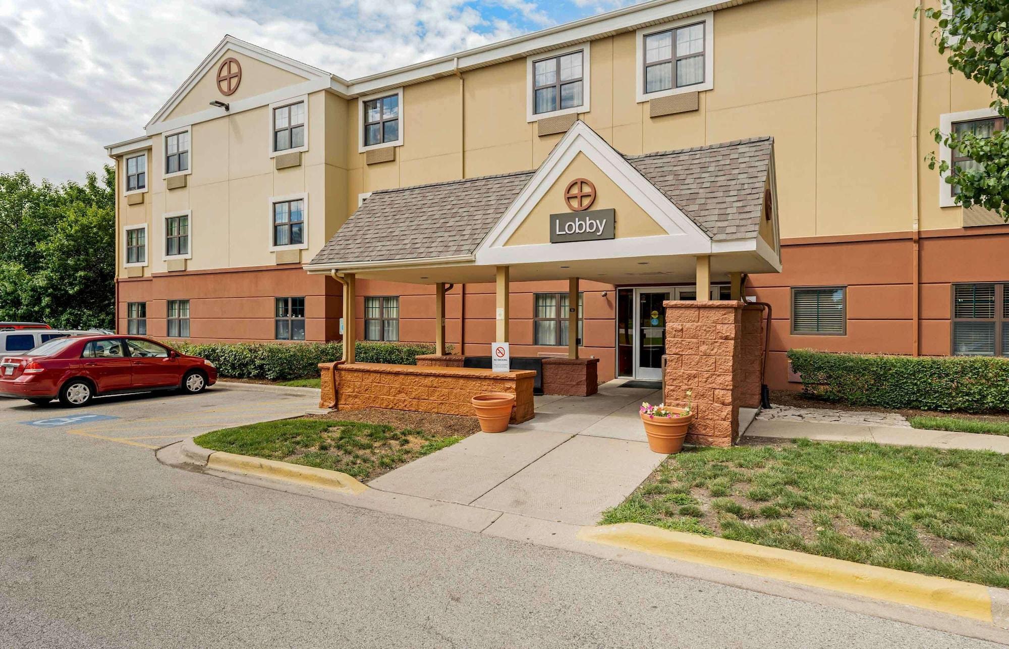 Varios Extended Stay America Suites Chicago Gurnee