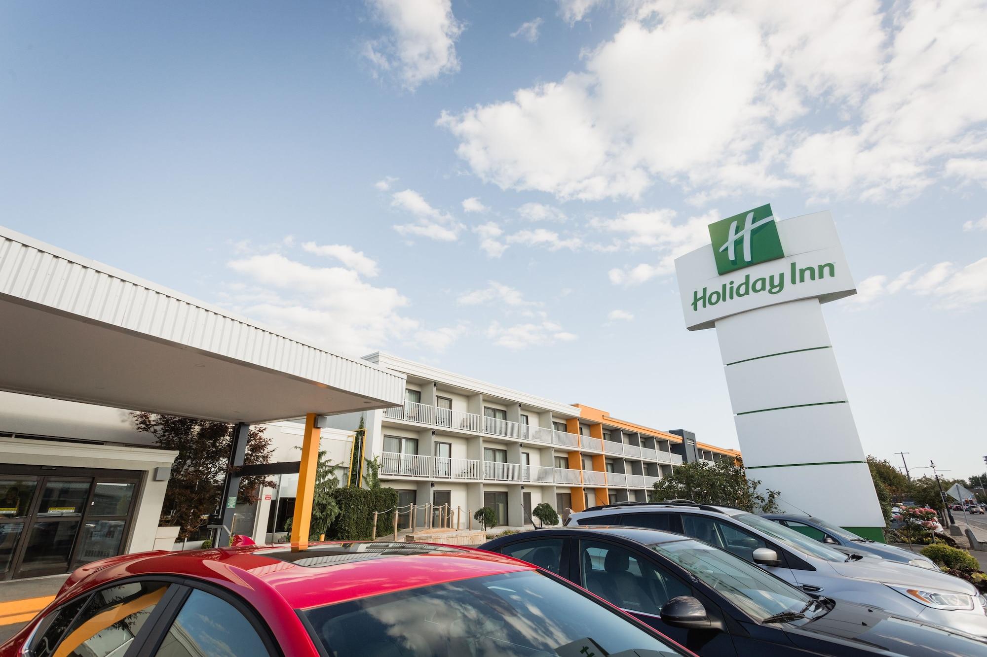 Vista Exterior Holiday Inn Peterborough-Waterfront, ON by IHG
