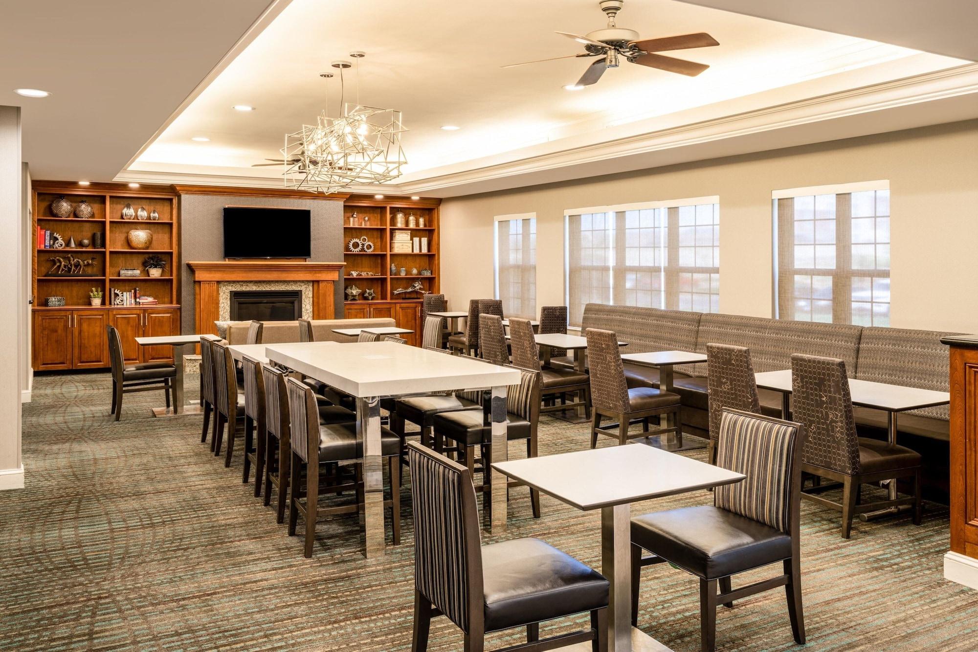 Vista Lobby Residence Inn by Marriott Colorado Springs North/Air Force Academy