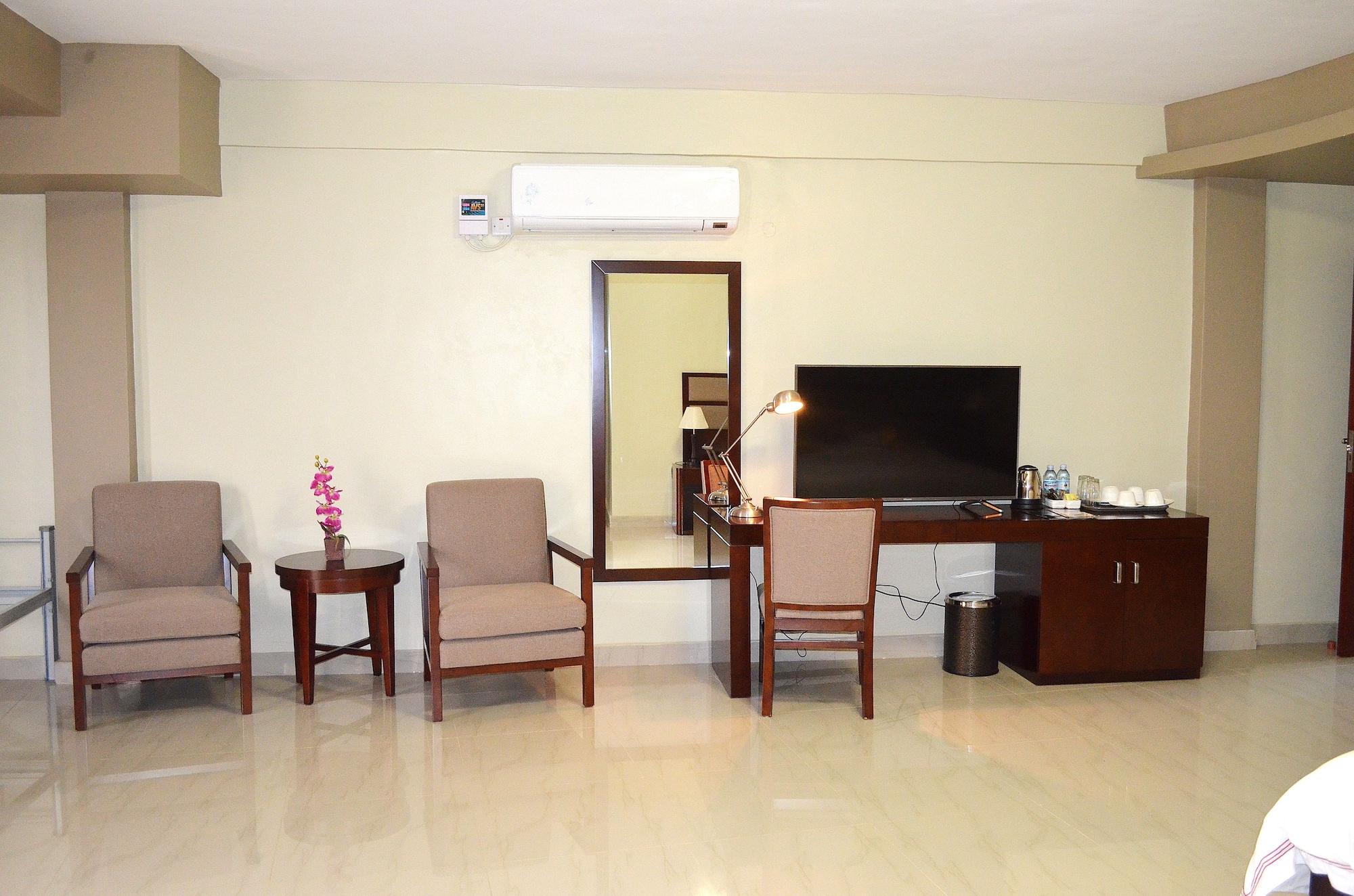 Set de Habitación Hillside Plaza Hotel