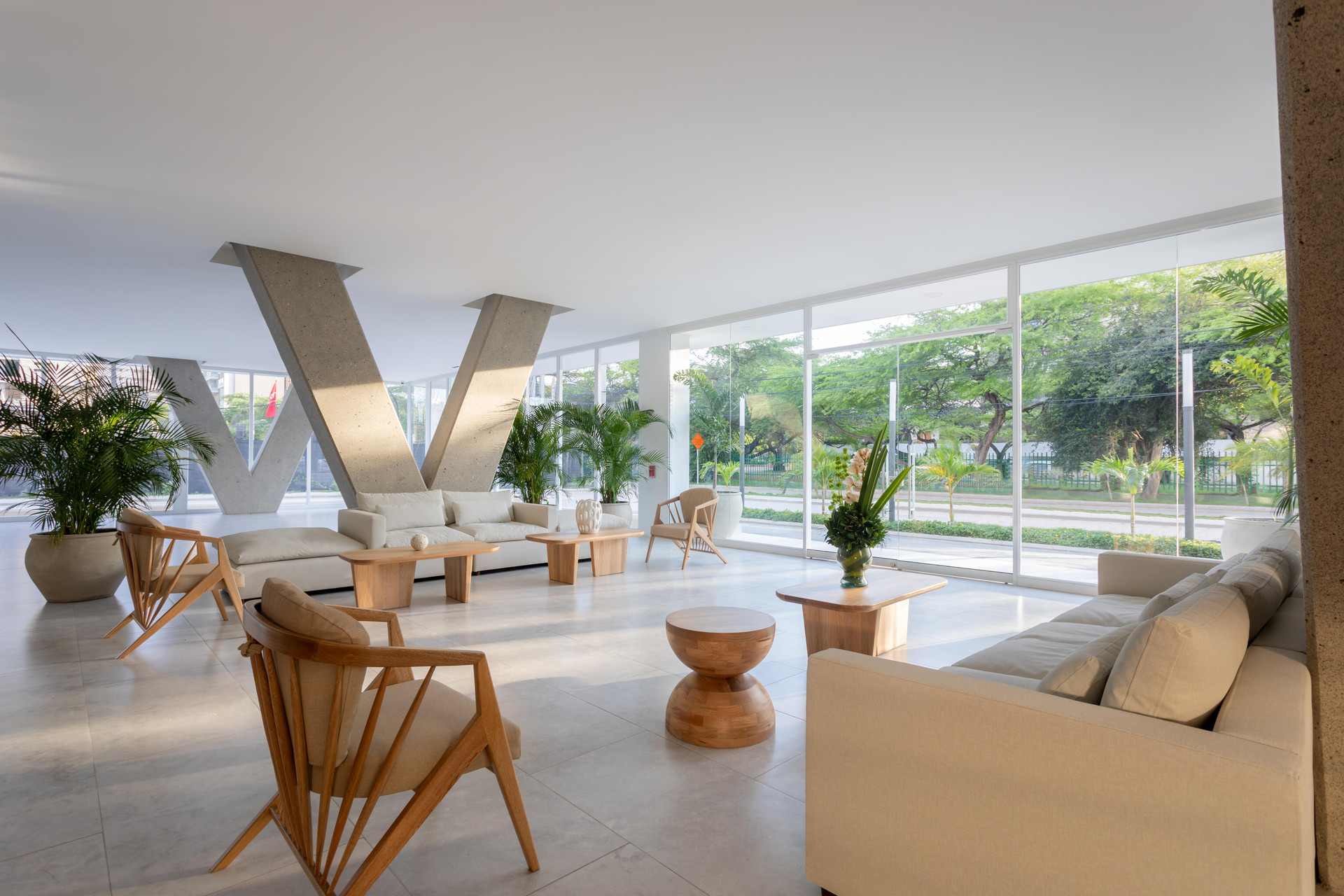 Vista Lobby Apartamentos Porto Horizonte by oxoHotel