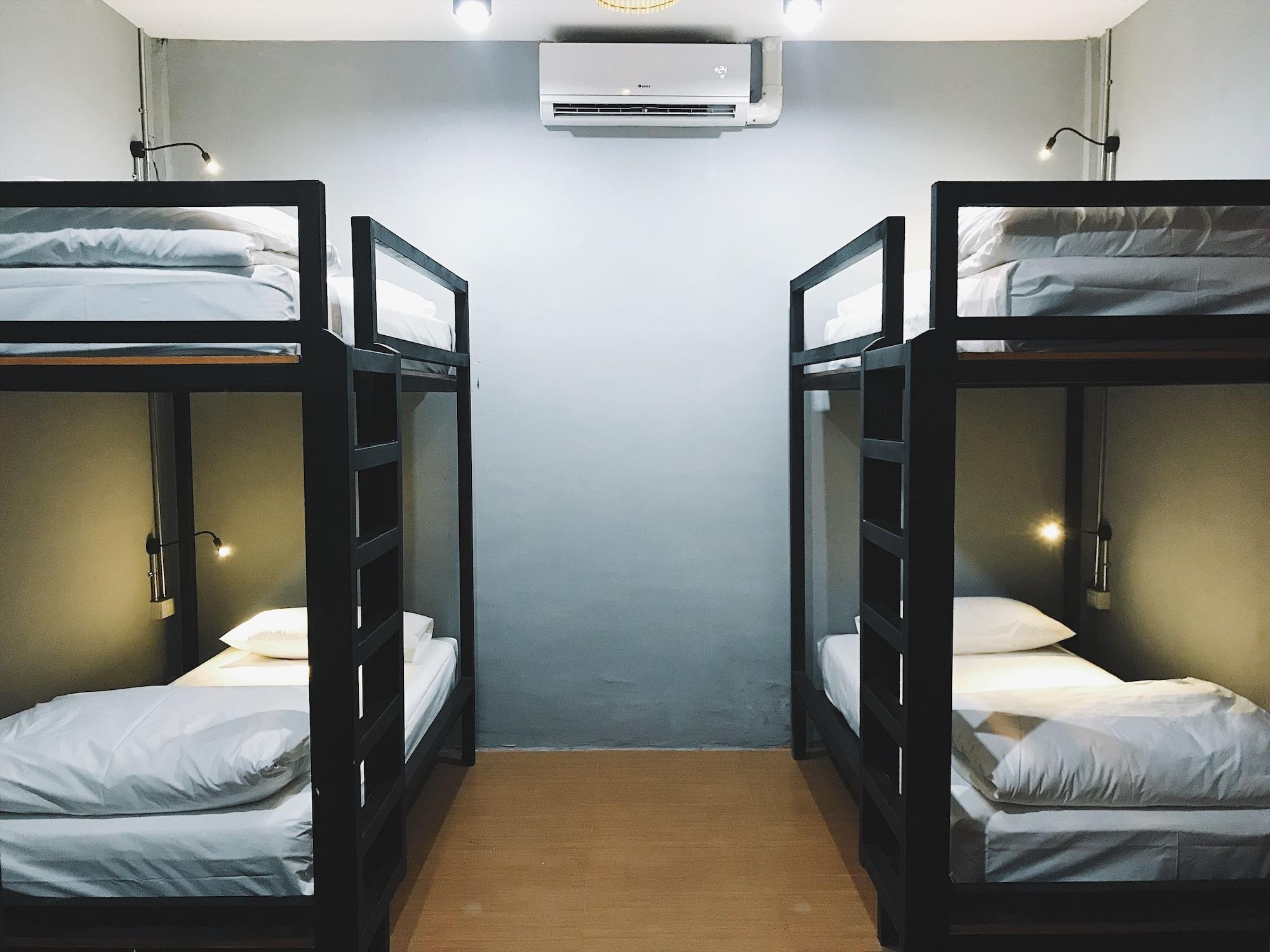 Set de Habitación Bedbox Vientiane Hostel