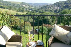 Alquiler Vacacional - Truly STUNNING VIEWS at " beautiful Cotswold cottage" in AONB, Cotswolds England