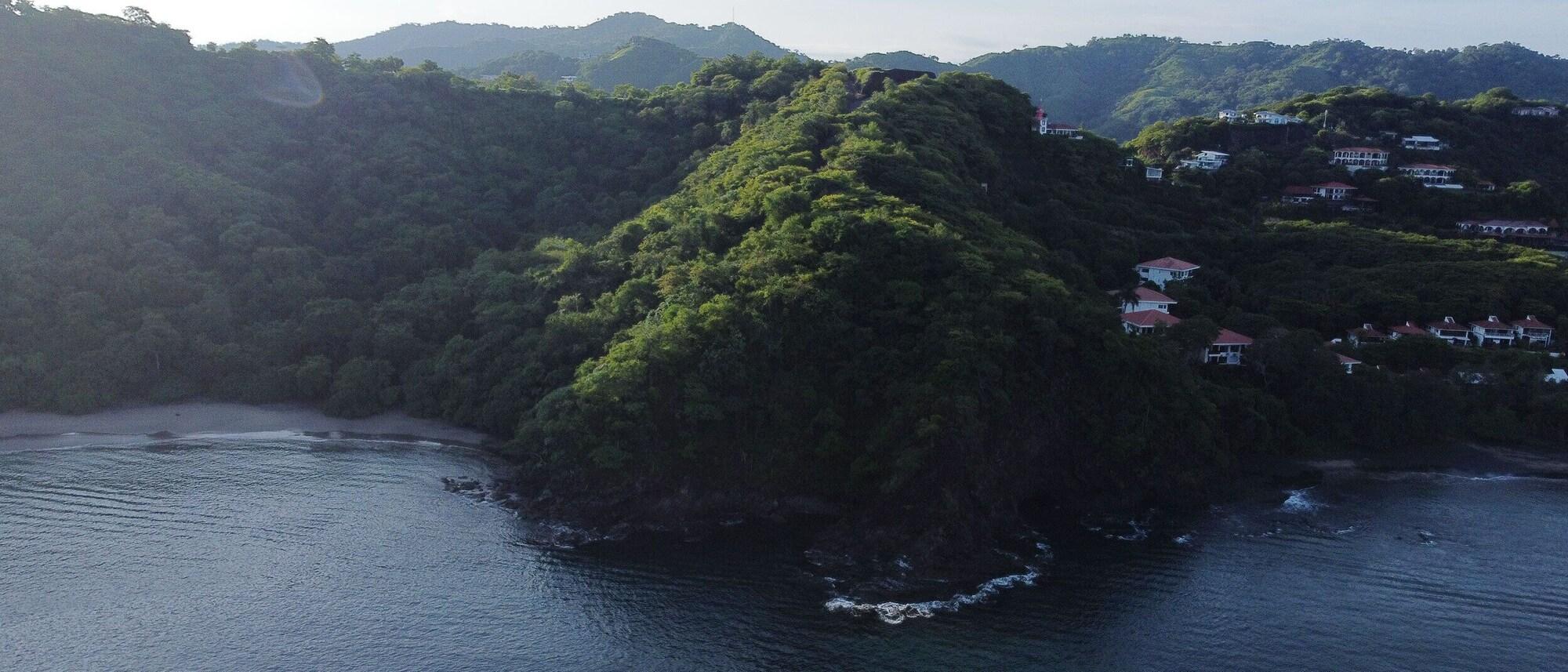 Playa Hotel Pura Vista