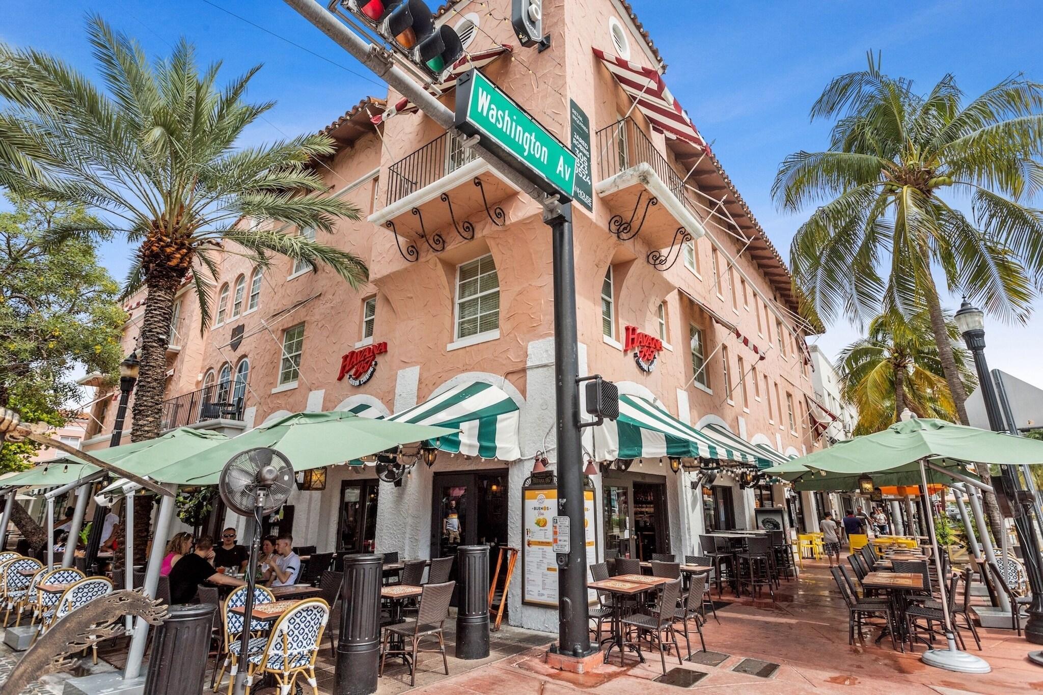 Restaurant Kasa El Paseo Miami Beach
