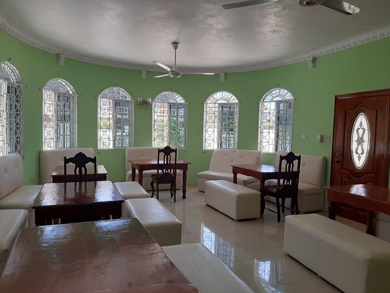 Restaurant Dela de-Rose Guest House negril Jamaica