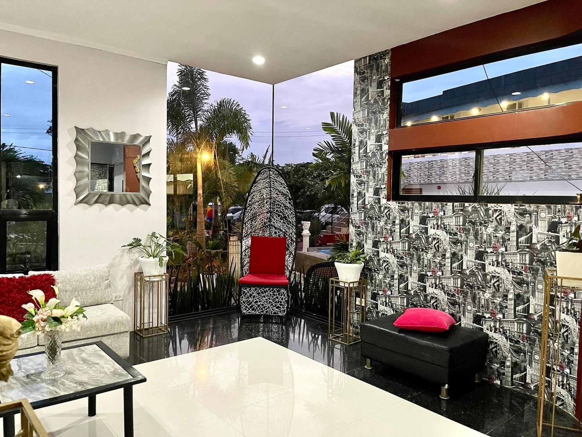 Vista Lobby Little Rock Cebu