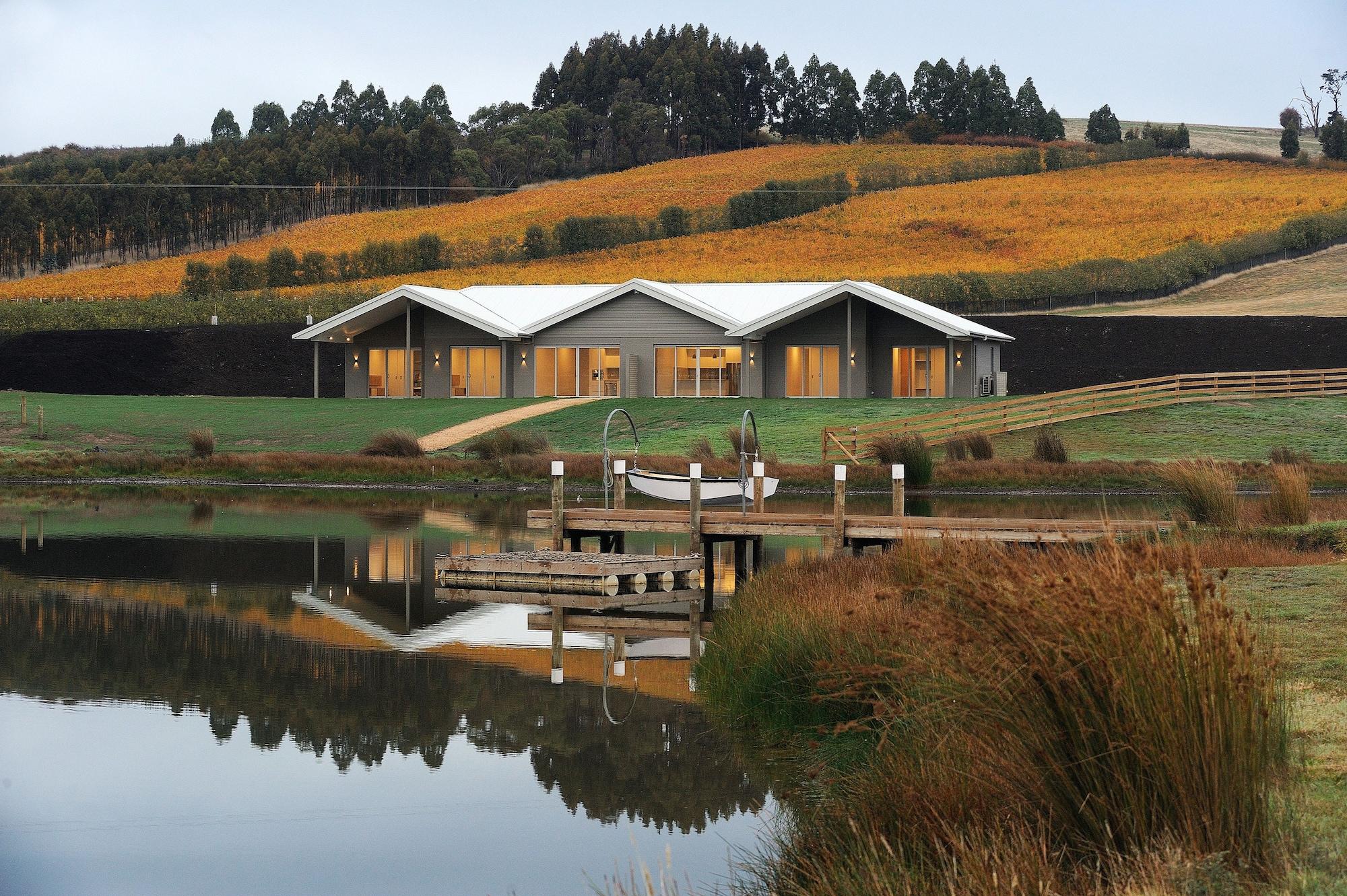 Varios Relbia Lodge