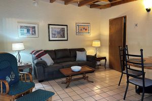 Alquiler Vacacional - Casita on 10.5 Acre Guest Ranch with full kitchen, internet and washer and dryer
