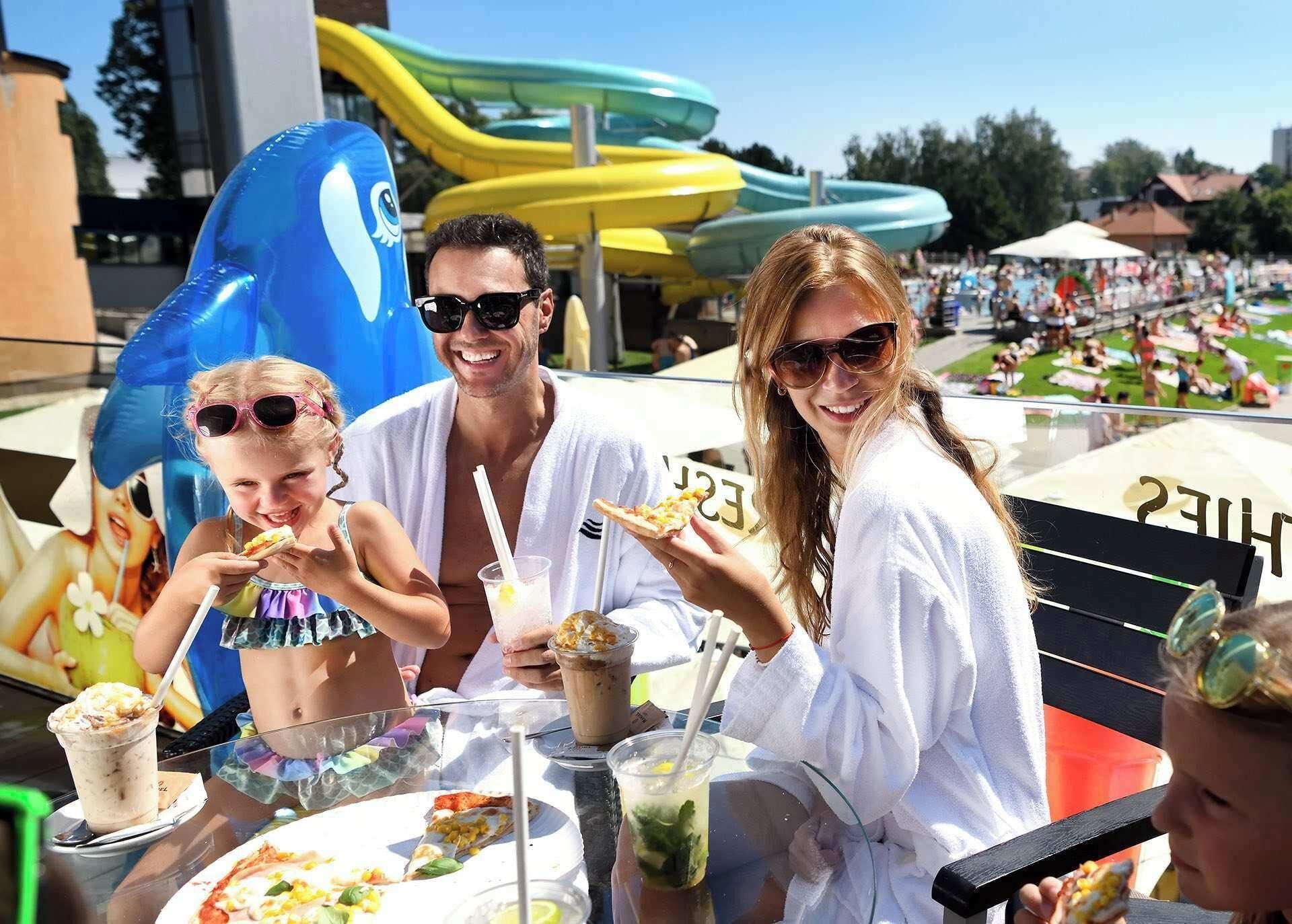 Restaurant Hotel AquaCity Mountain View