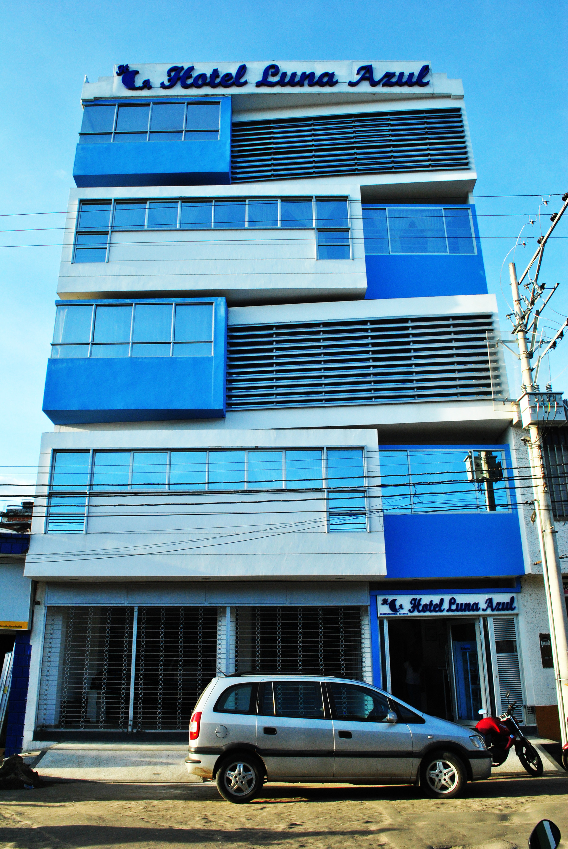 Vista Exterior Hotel Luna Azul