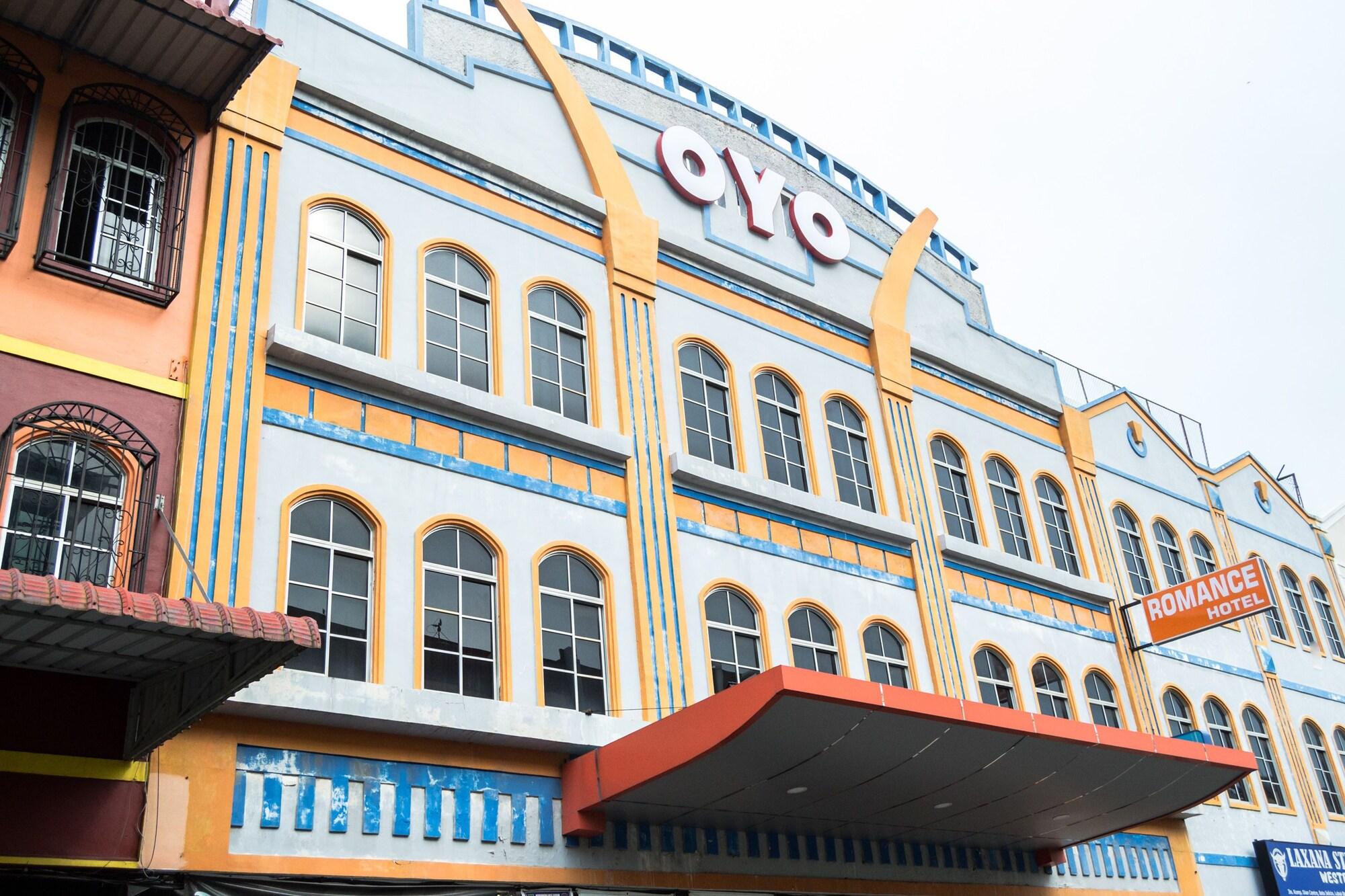 Vista Exterior Capital O 664 Romance Hotel