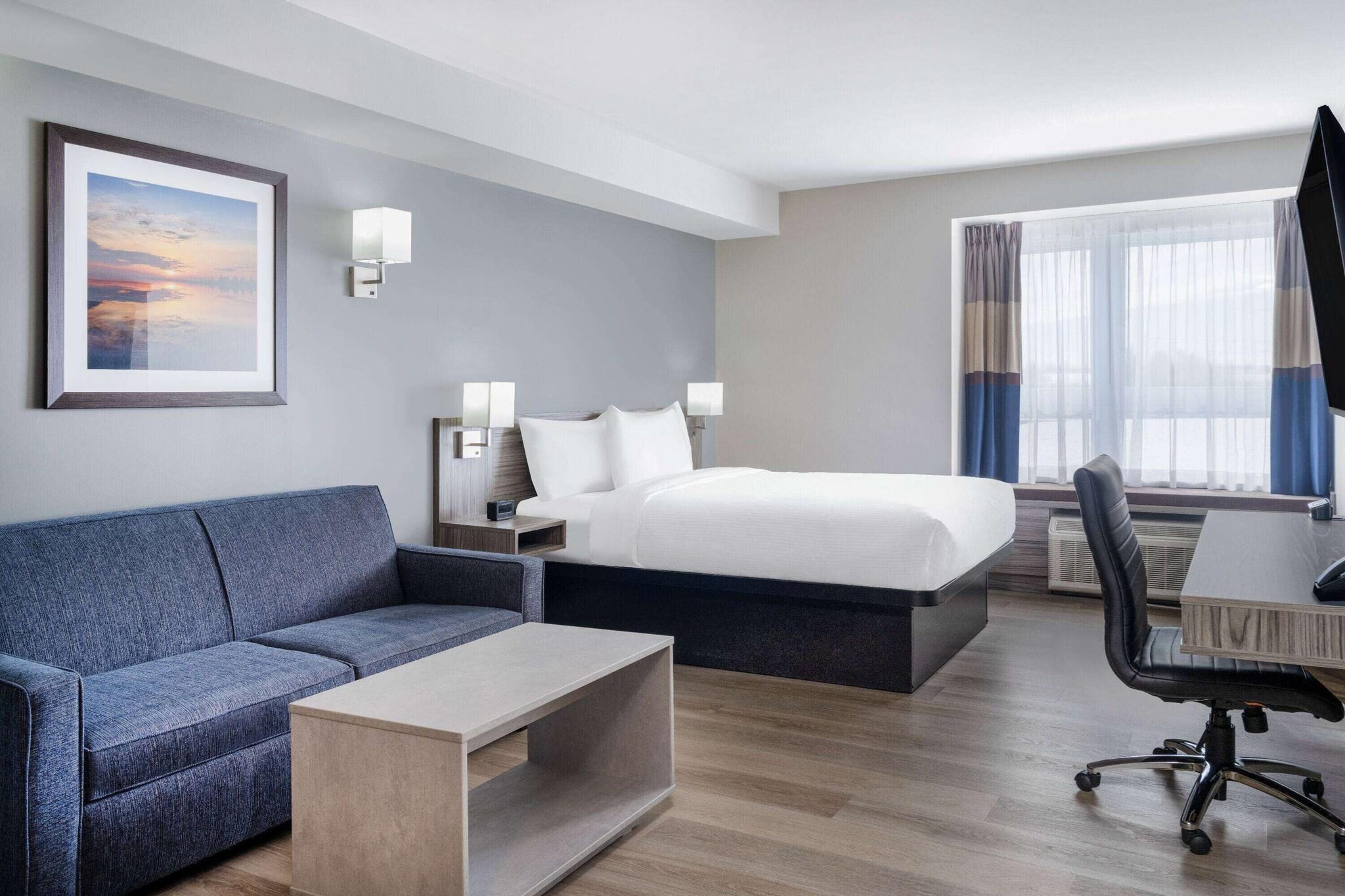 Vista Exterior Microtel Inn & Suites By Wyndham Kanata