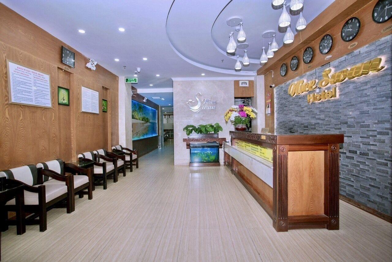 Vista Lobby Nice Swan Hotel