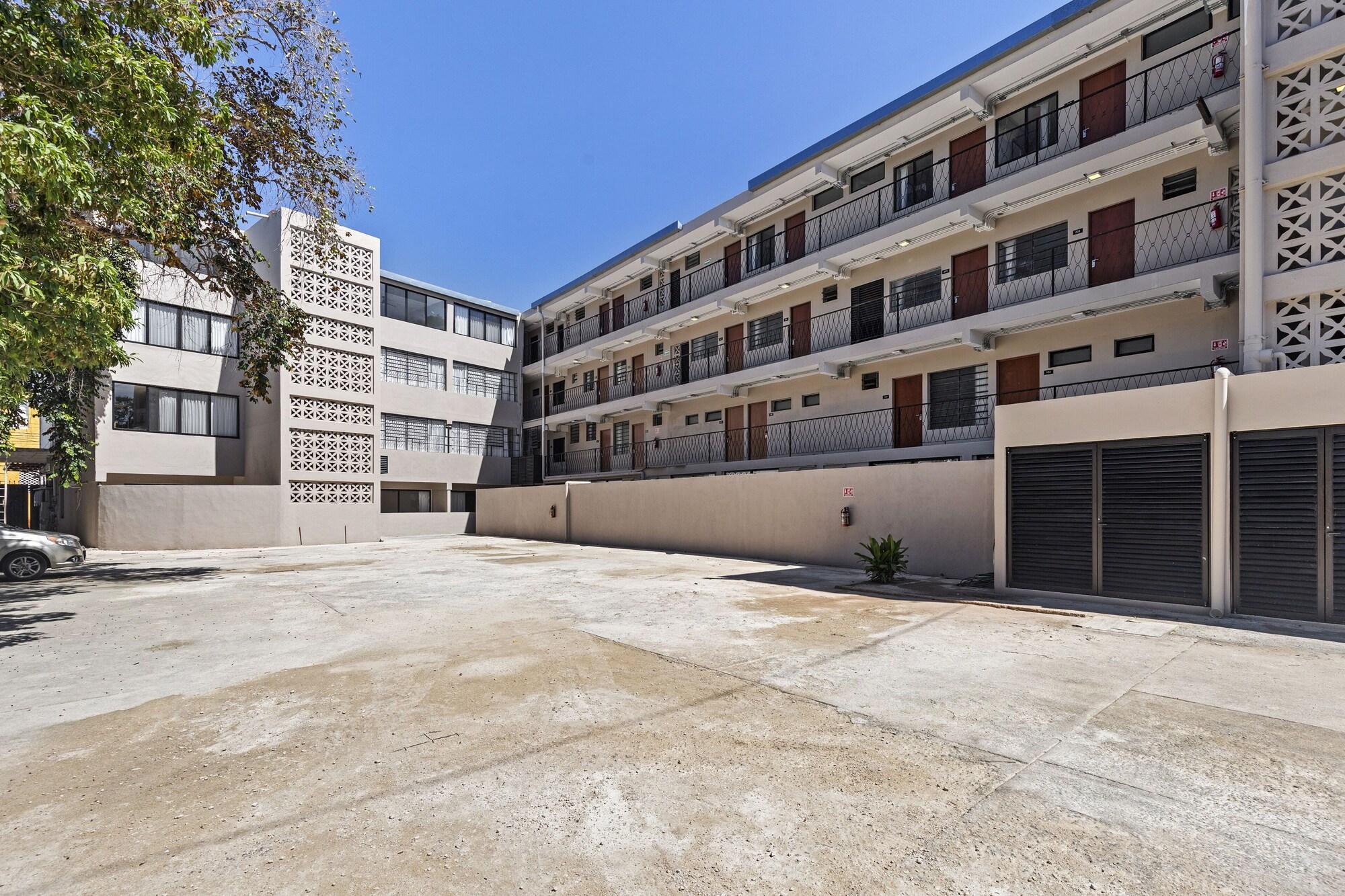 Vista Exterior Suites Reforma by Homirent