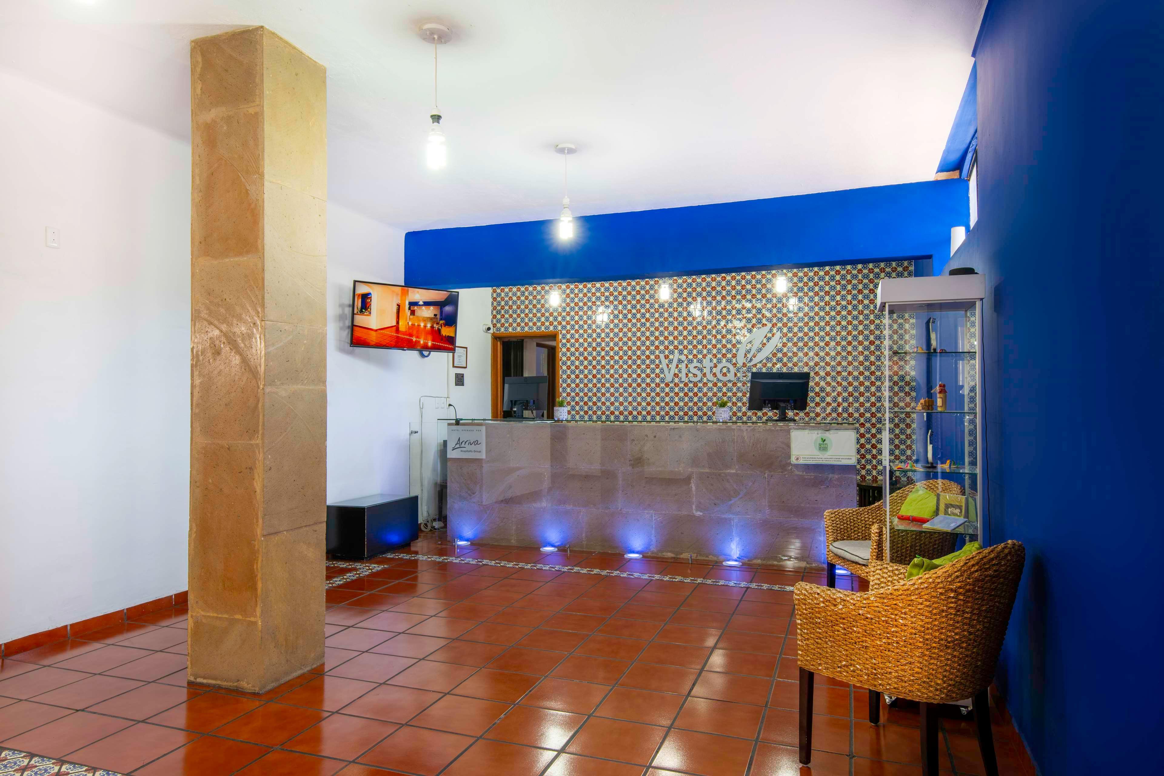 Vista Lobby Hotel Vista Express Morelia By Arriva Hospitality Group