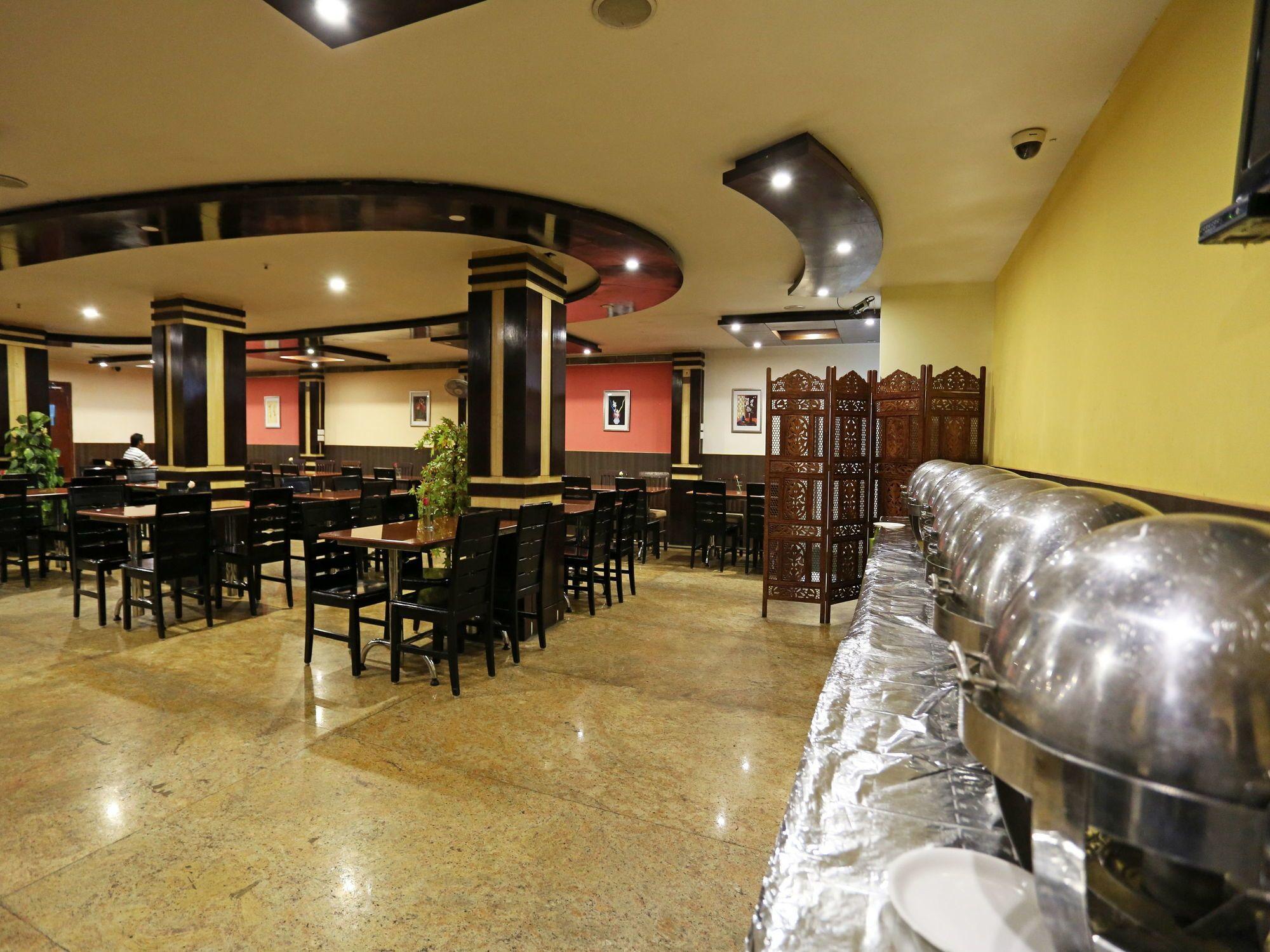 Restaurant OYO Flagship 061 Tirupati Railway Station