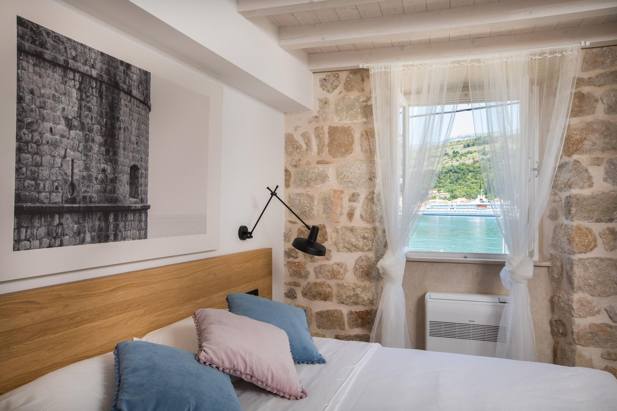 Equipamiento de Habitación Bova Luxury Rooms