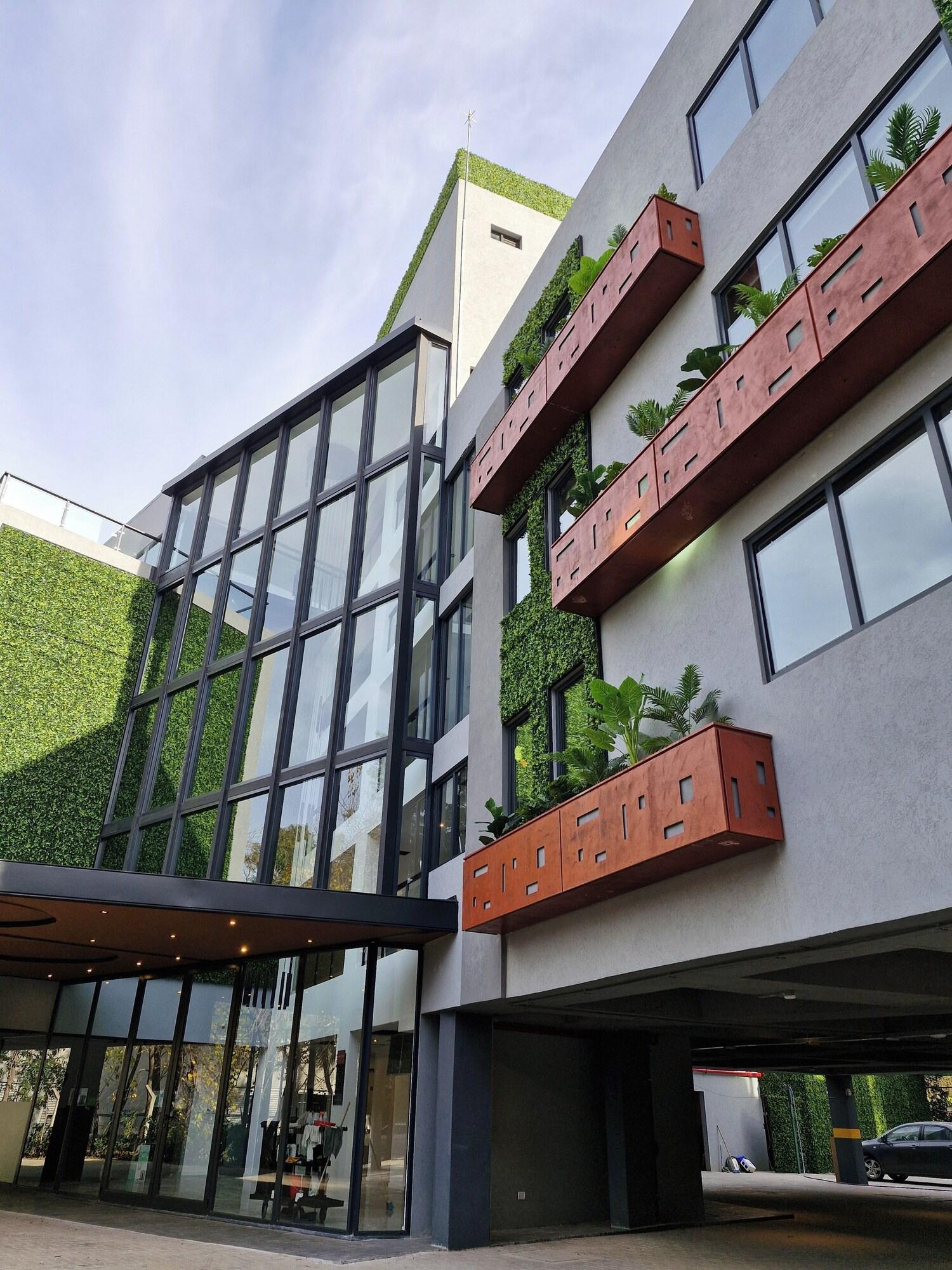 Vista Exterior Mérit Parque Leloir by Amérian