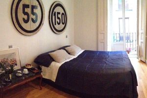 Alquiler Vacacional - Modern Apartment City Center - Queen Size Bed + Kitchen. Malasaña.