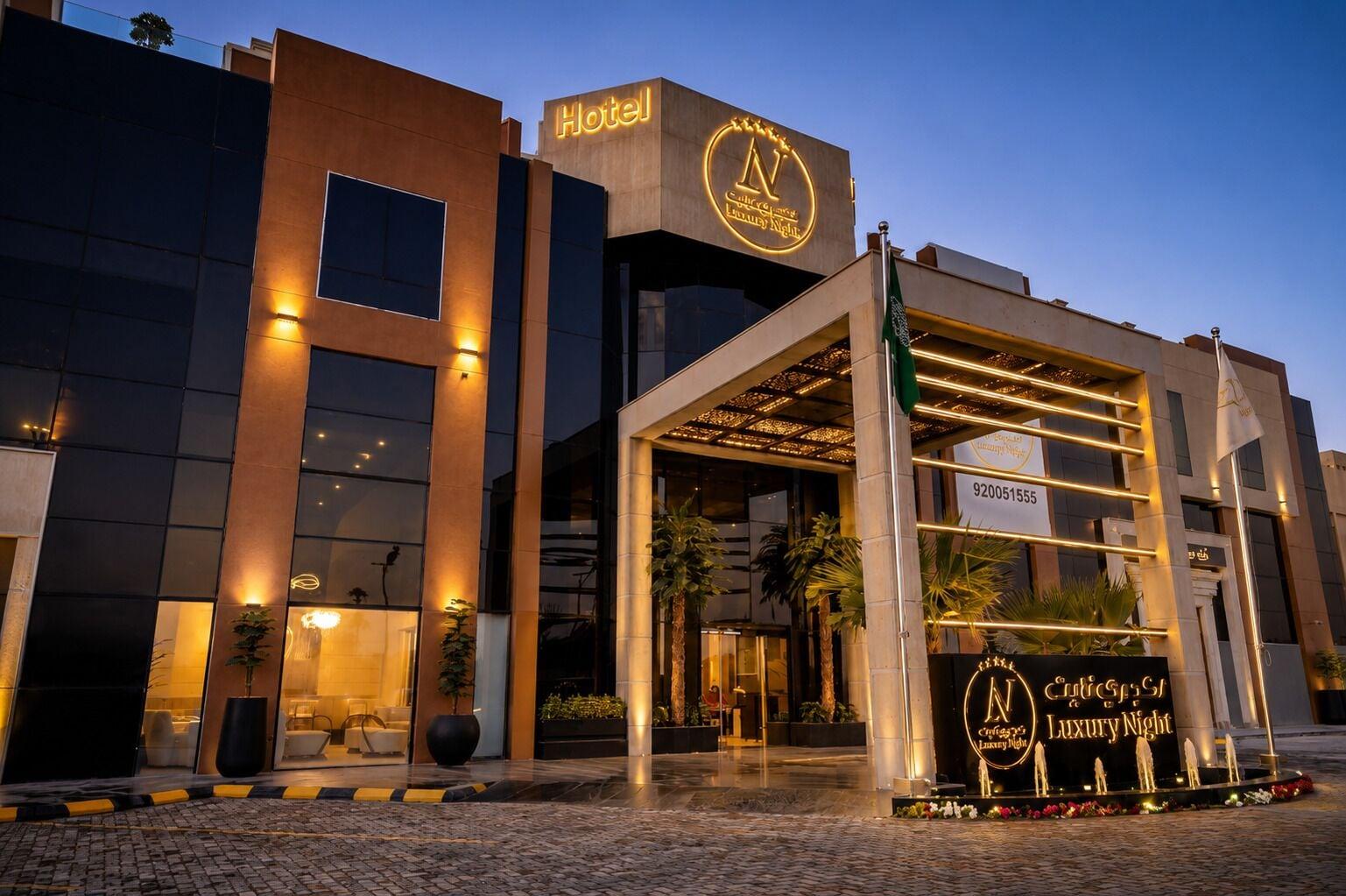 Vista Exterior Luxury Night Hotel Al Yasmin