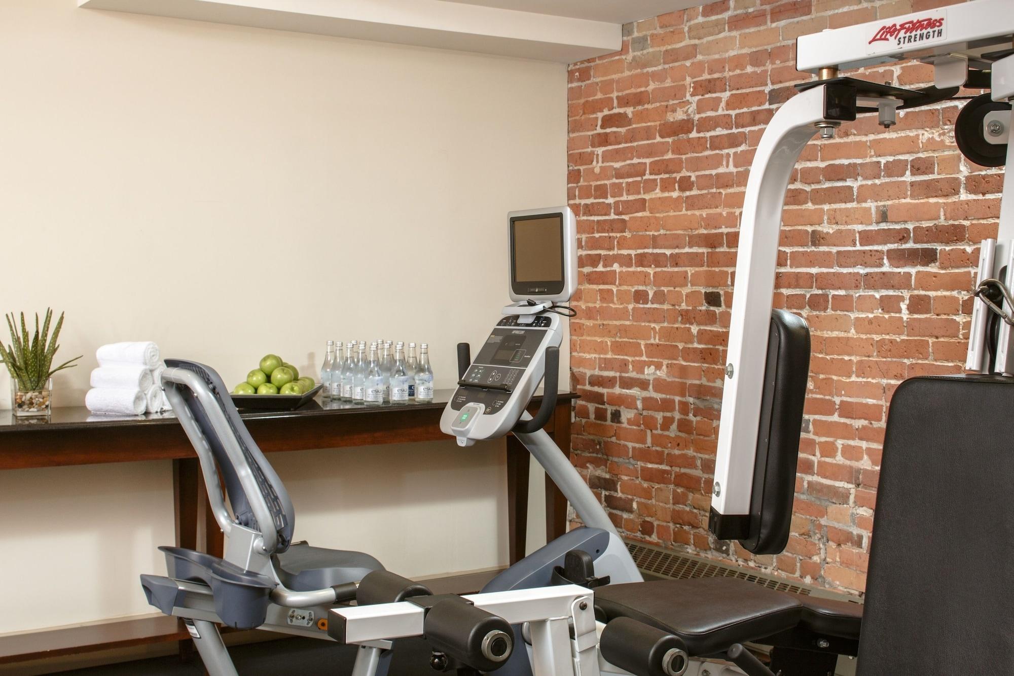 Gimnasio Hotel Nelligan