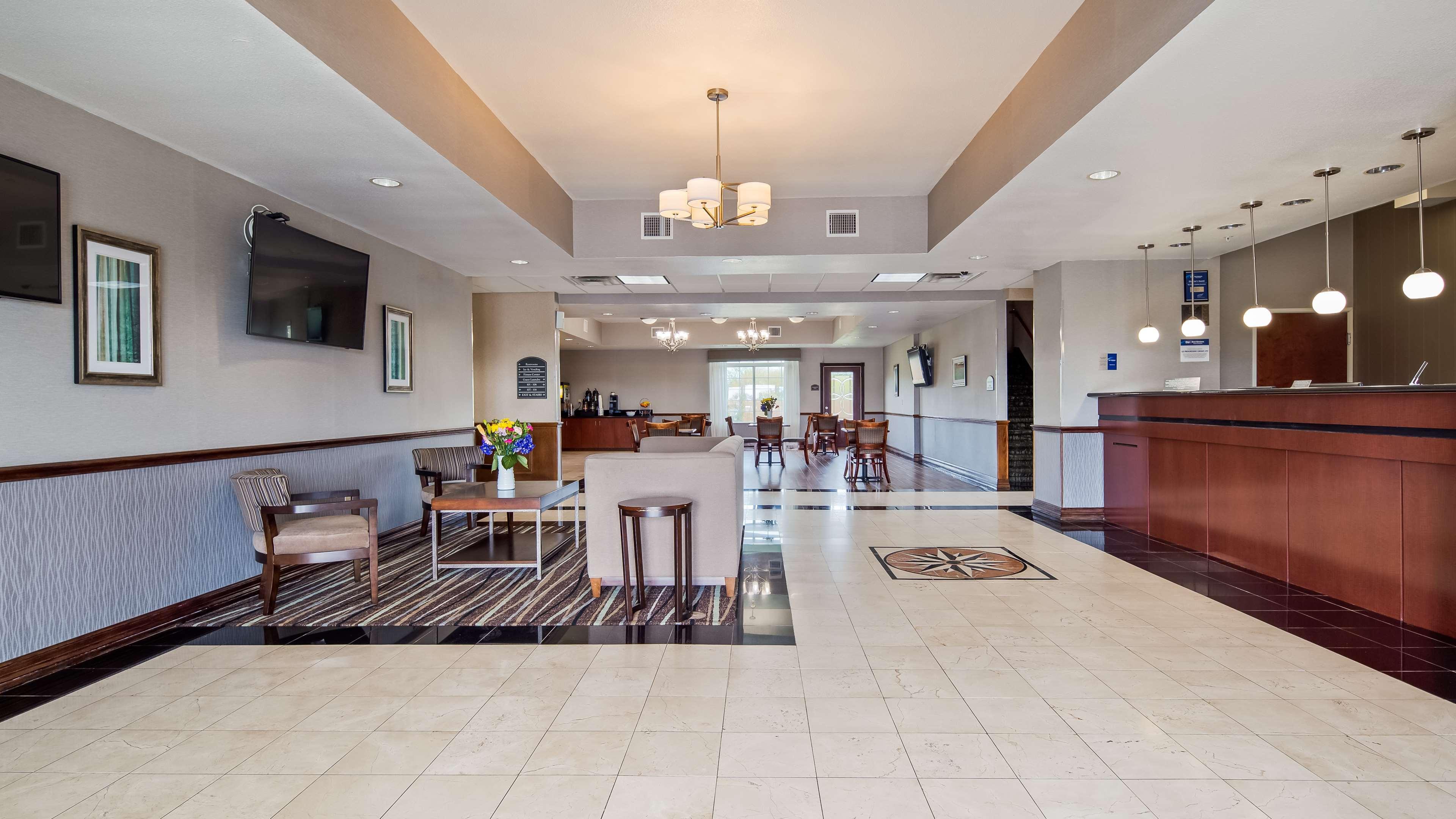Vista Lobby Best Western Refugio Inn