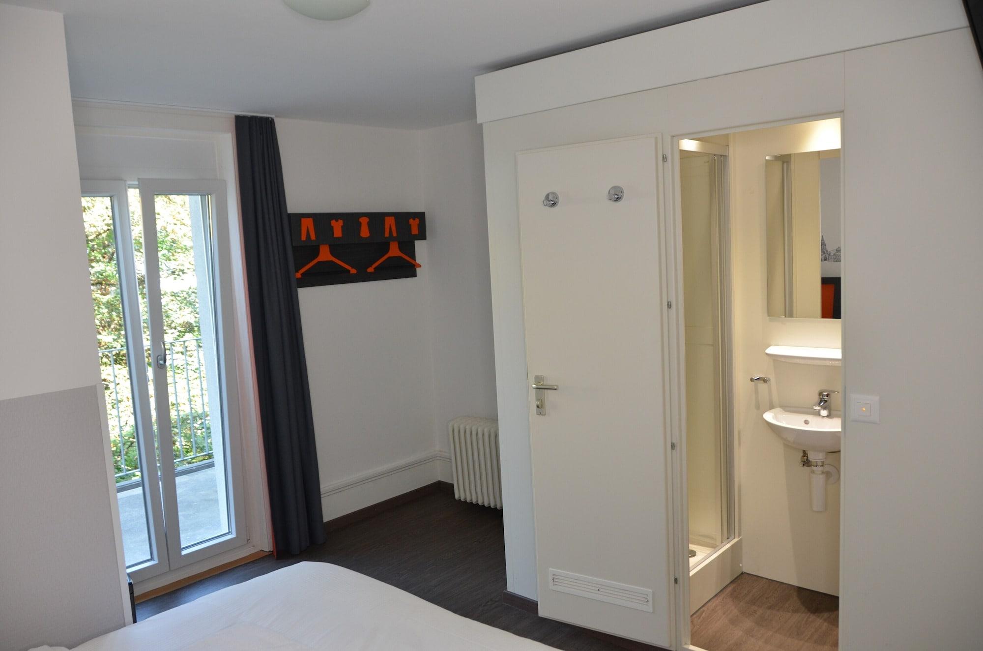 Equipamiento de Habitación easyHotel Zürich City West
