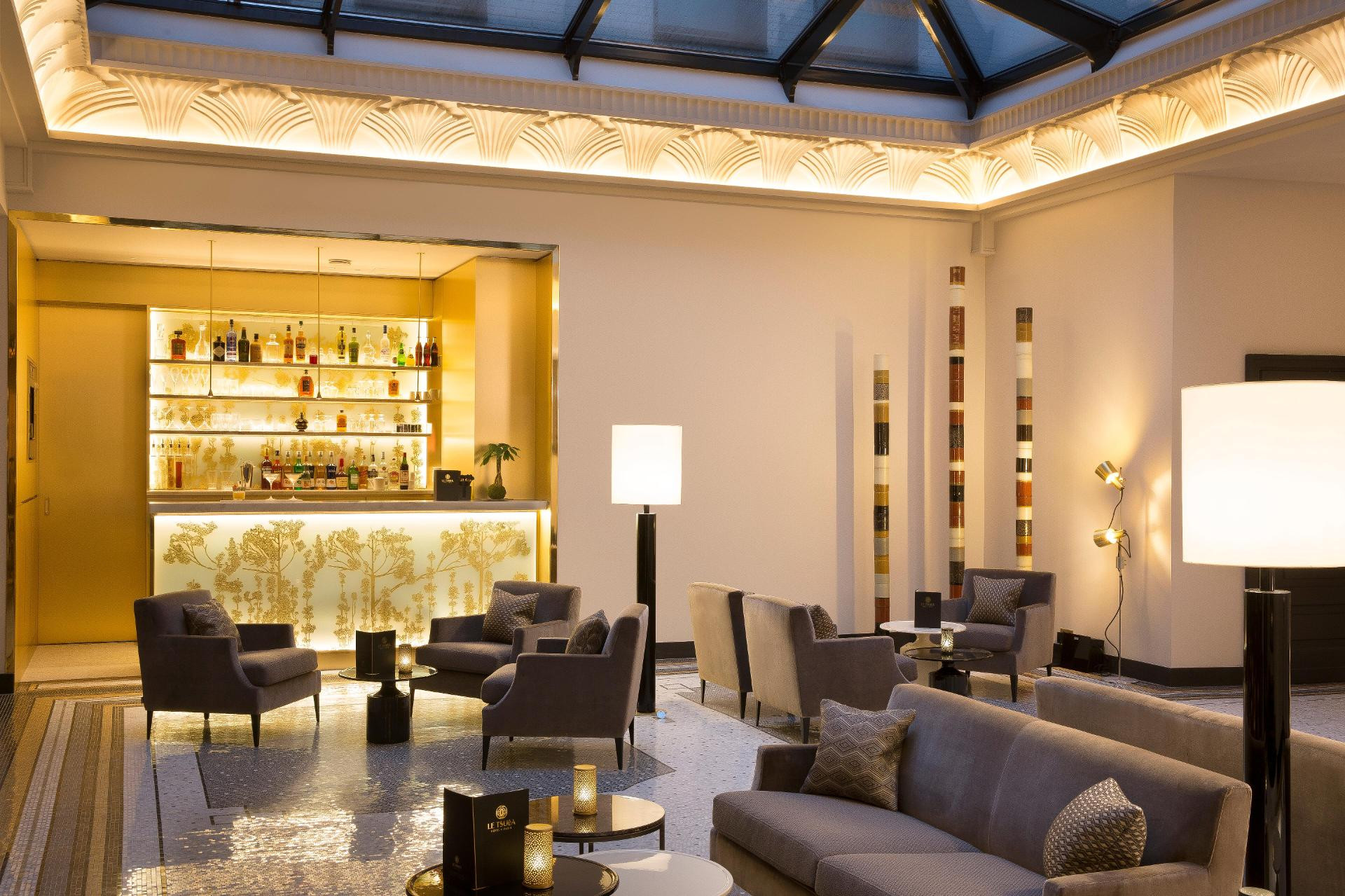 Bar/Salón Le Tsuba Hotel
