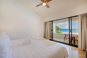 Alquiler Vacacional - Spacious 7-bedroom villa Beach Front Villa with WiFi and AC in awesome Cozumel