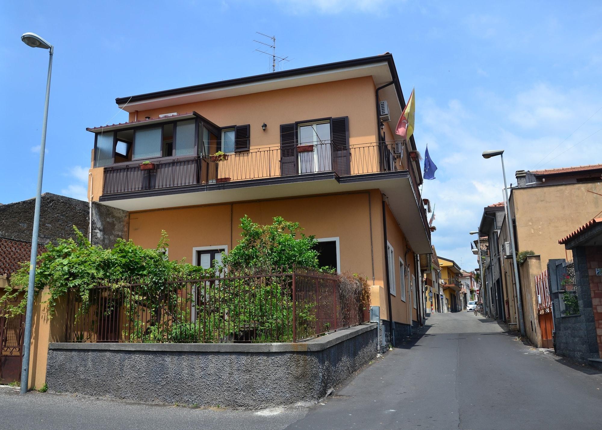 Vista Exterior Terra Niura