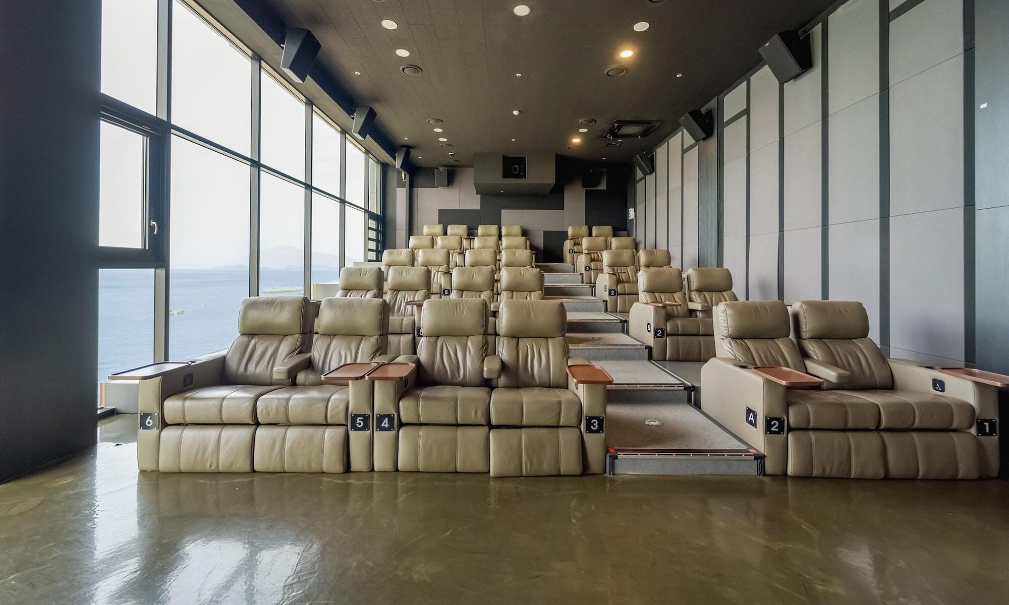 Instalaciones Recreativas Arte Resort Spa & Pool Villa