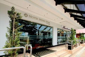 Alojamiento - Ming Star Hotel